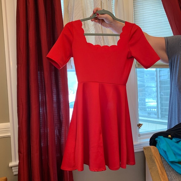 Charlotte Russe Dresses & Skirts - Pretty Red Dress ❤️🌹